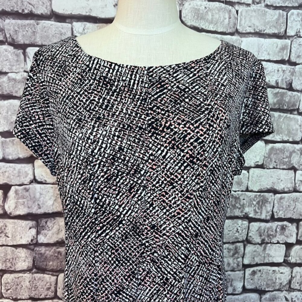 Roz & Ali Black, Pink & White Fit & Flare Dress Size 16 - Picture 2 of 9